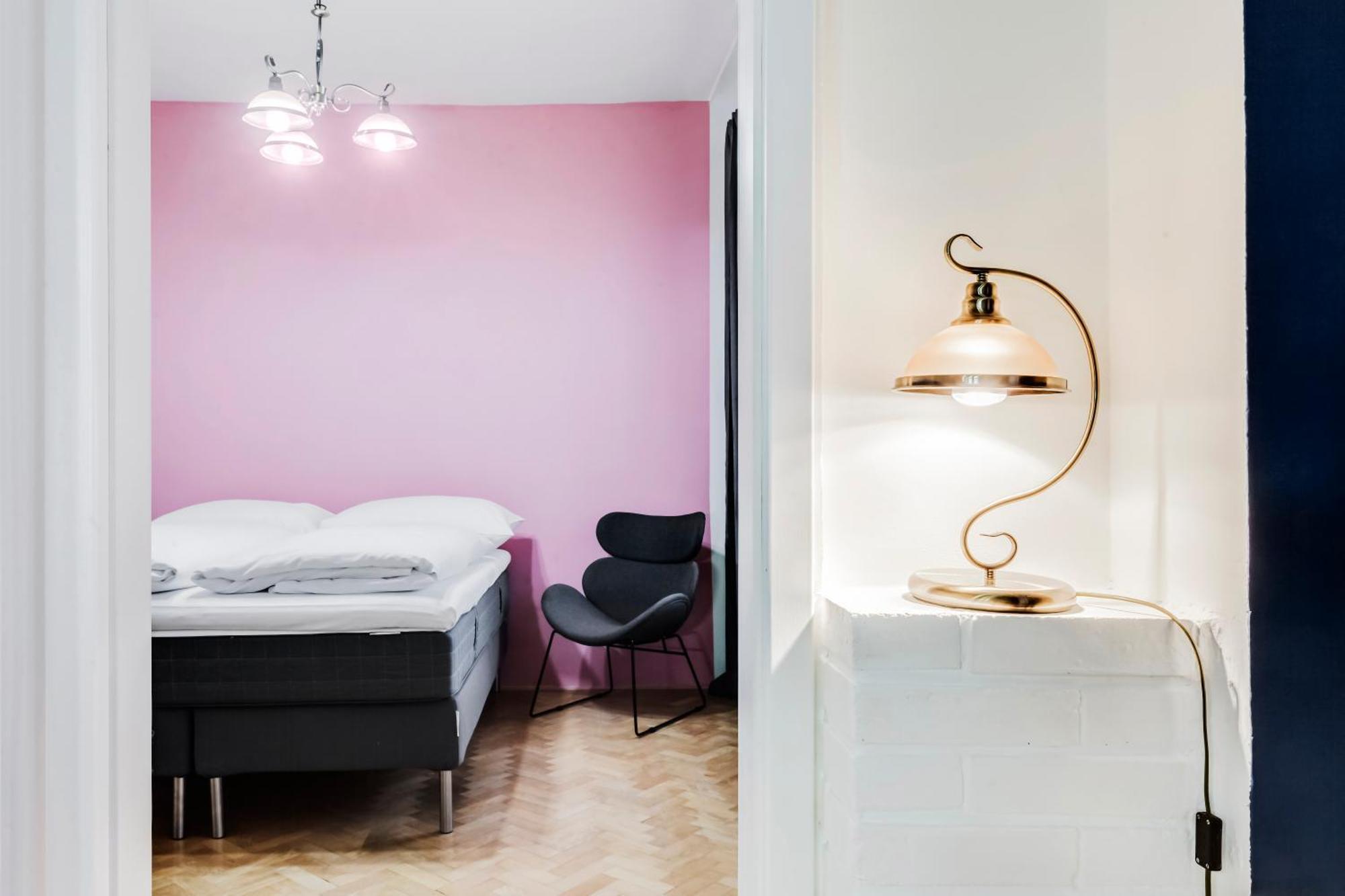 Curiosity Apartments Praha Bagian luar foto